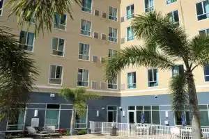 Staybridge Suites St. Petersburg Downtown, an Ihg Hotel, Сент-Питерсберг