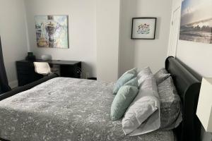 Kensington Suites, Торонто