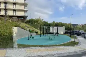 Дом Гном, Варваровка
