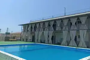 Гостиница «Сириус», Витино