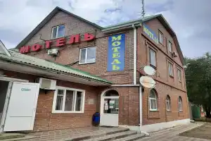 Гостиница «Белый лебедь» в Песчанокопском районе
