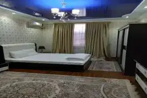 Farovon Hotel, Гулистан