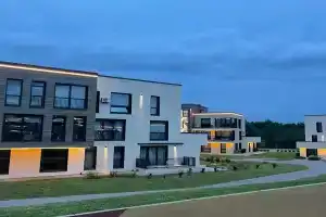 Охта Парк Adventure апартаменты с сауной