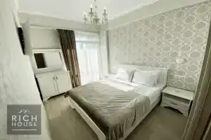 Rich House, Адлер