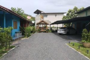 Sk Hometel Samui Airport, Бопхут