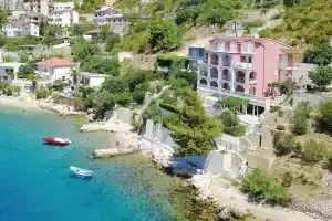 Beautiful Home in Stanici With Wifi and 1 Bedrooms, Tice