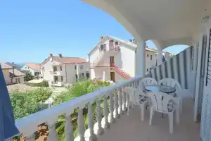 Apartments Maja, Малинска