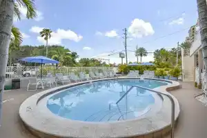 Clearwater Beach Suites 106 2 Bedroom Condo, Клируотер Бич