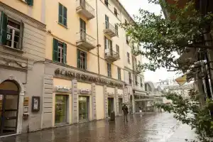 Cavour Cinque Terre, Специя
