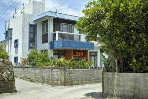 Guest House Ryukyu-an, Йомитан
