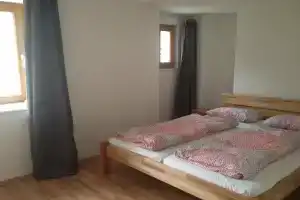 Überbachschneider, Инворио
