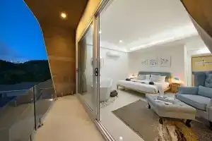 Villa Magnolia With Private Pool, Ламаи