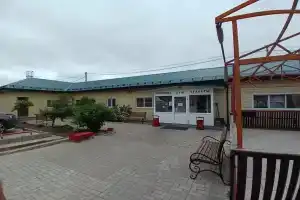 Гостиница «Поедим», Омутнинск