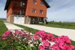 Apartments Millenium, Жабляк