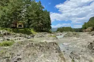 Pine Lakes Katun, Усть-Сема