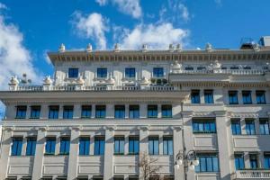 Отель «Monograph Freedom Square»