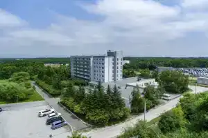 Отель «Авиа», Артём