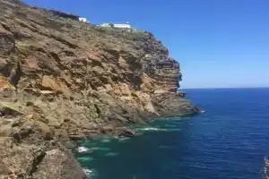 Casa Terranova, Устика