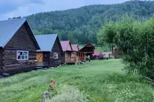 База отдыха «Золотая пчела», Черга