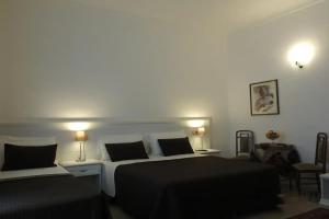 b&b Nike - Rooms Only, Сиракуза