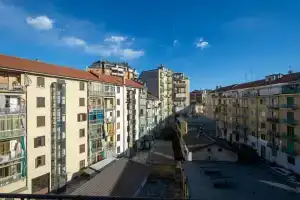 San Donato Balcony Flat, Турин