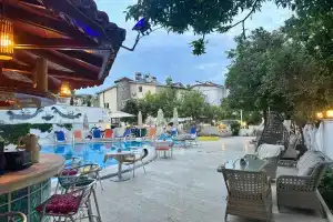 La Boutique Ipek, Кемер