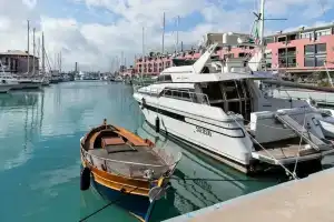 Porto Antico & Aquarium Flat, Генуя