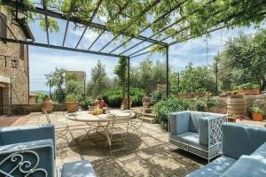 Monticchiello, Монтикьелло