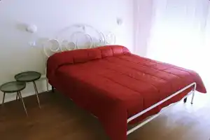 Vittorio Veneto Guest House, Кротоне