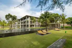 Ban Mai Khao 195 by Villacarte, Май Као