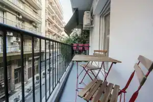 Halu! Modern Centre Apartment, Салоники