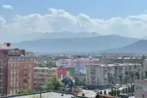 Квартира в центре с видом на горы