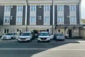Bristol Hotel Tashkent, Ташкент