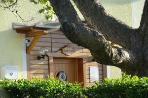 Pension Scherwirt, Грац