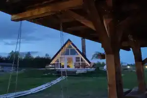 База отдыха «Brume House», Хилово