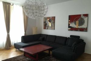 Innsbruck Saggen Large Flat, Инсбрук