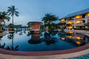 Phi Phi Island Cabana Hotel, Пхи Пхи