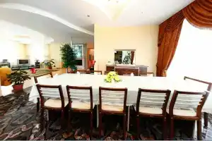 Villa Del Mar, Кара-Ой