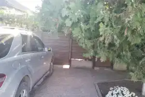 Гостевой дворик у Лимана, Песчаный