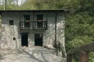 Un Mulino Nel Bosco, Бергамо