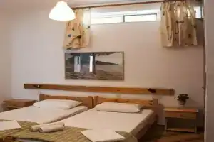 Pension Margarita Basic Double Room, Скиатос