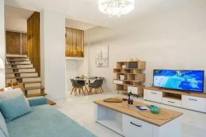 Ivory Luxury Suite by Corfuescapes, Керкира