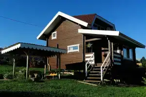 Дом у Озера Лозское