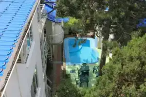 Отель Анни