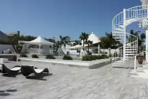 Female Rent Room, Сан-Феличе-Чирчео