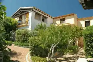 Giardino di Budoni, Будони