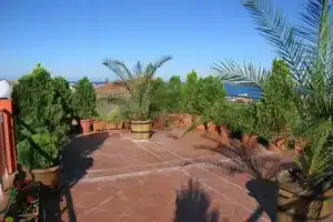 Guest House Momchilovi, Созополь