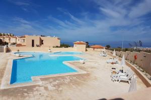 Villa Roque del Conde 2, Адехе