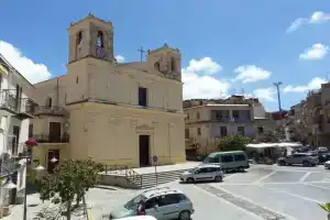Casa Eleonora, Кампофеличе-ди-Рокчелла