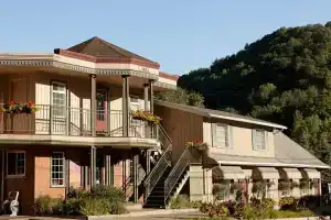 Auberge La Porte Rouge, Мон-Трамблан